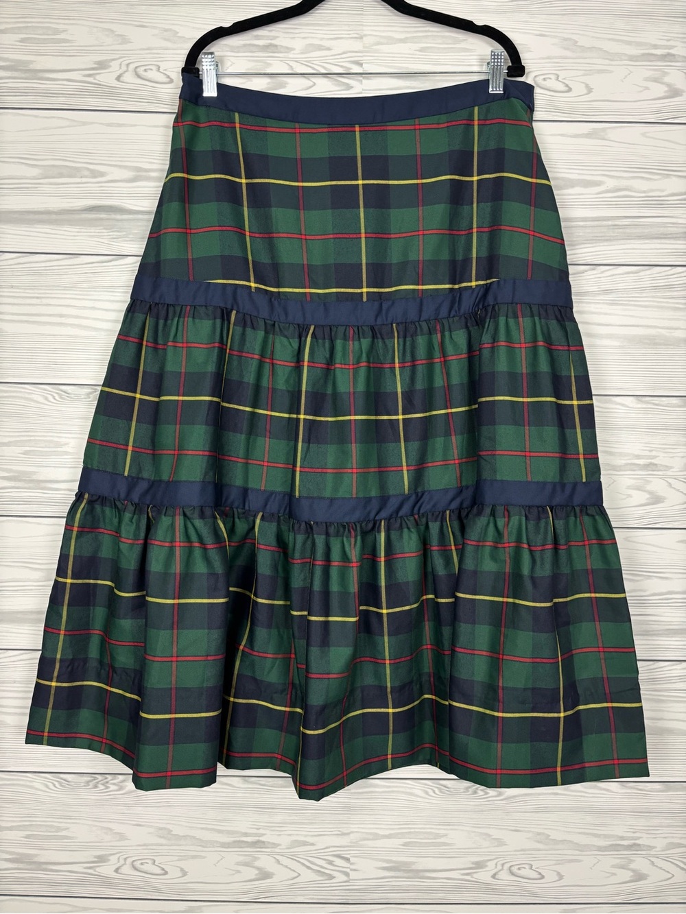 Gretchen Scott Tartan Plaid Tiered Skirt Size Large - Picture 4 of 6